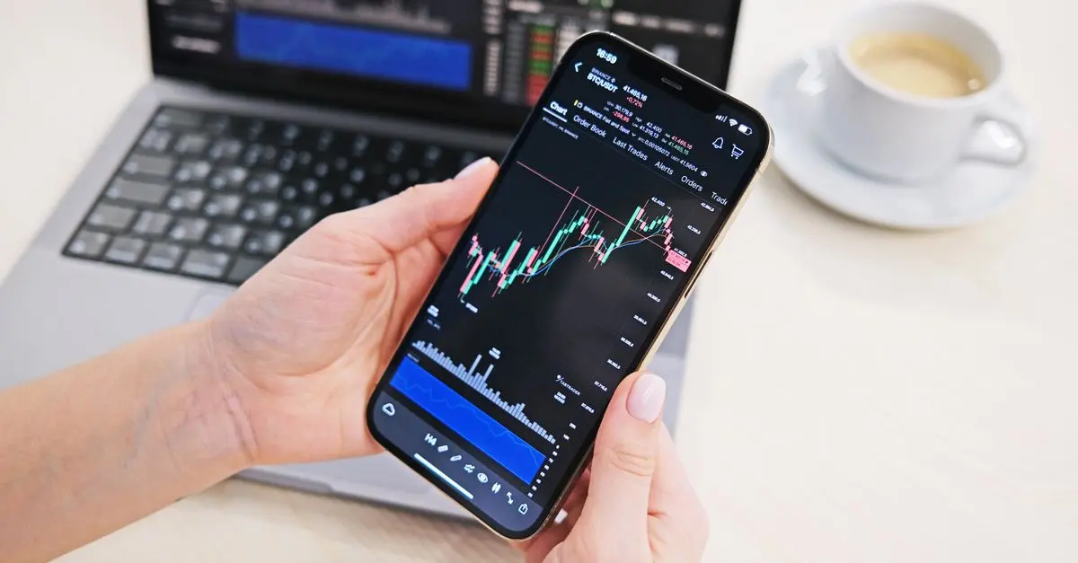 Best Investment Platforms for Comprehensive Financial Growth